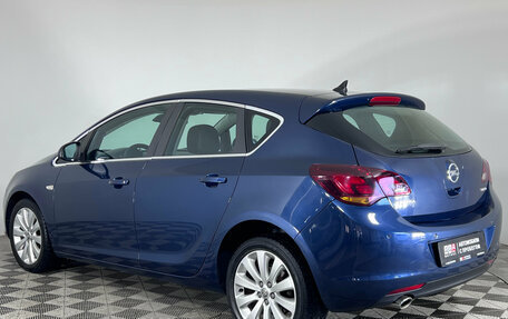 Opel Astra J, 2011 год, 727 000 рублей, 7 фотография