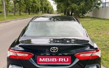 Toyota Camry, 2018 год, 2 500 000 рублей, 2 фотография