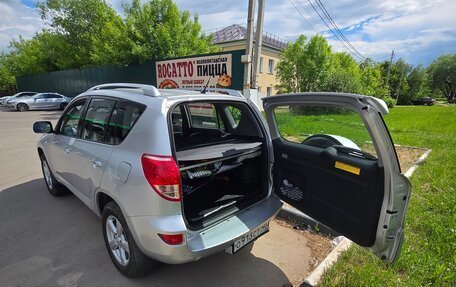 Toyota RAV4, 2007 год, 1 050 000 рублей, 8 фотография
