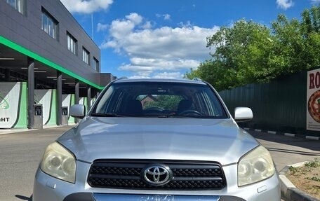Toyota RAV4, 2007 год, 1 050 000 рублей, 4 фотография