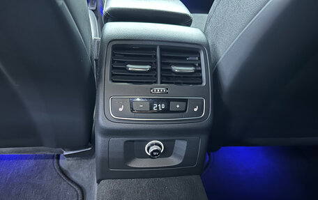 Audi A4, 2017 год, 2 200 000 рублей, 17 фотография