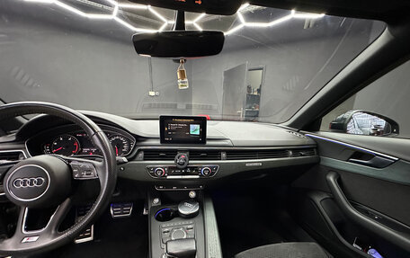 Audi A4, 2017 год, 2 200 000 рублей, 16 фотография