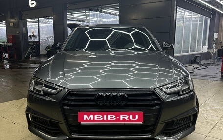 Audi A4, 2017 год, 2 200 000 рублей, 9 фотография
