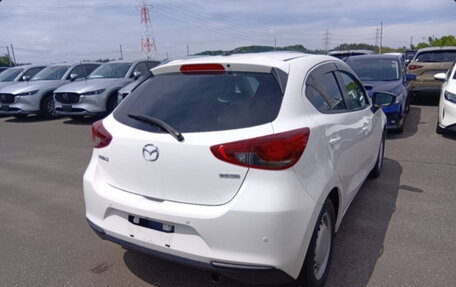 Mazda 2 III, 2022 год, 836 000 рублей, 2 фотография