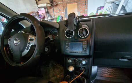 Nissan Qashqai, 2011 год, 1 080 000 рублей, 14 фотография