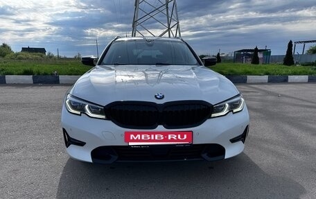BMW 3 серия, 2020 год, 2 850 000 рублей, 3 фотография
