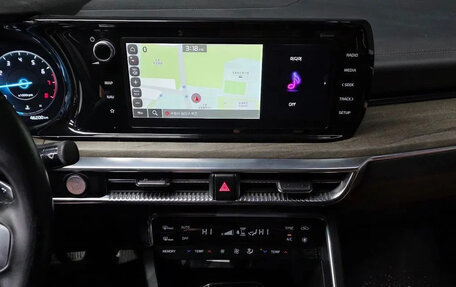 KIA K5, 2022 год, 2 090 000 рублей, 18 фотография