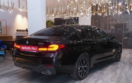 BMW 5 серия, 2020 год, 5 300 000 рублей, 2 фотография