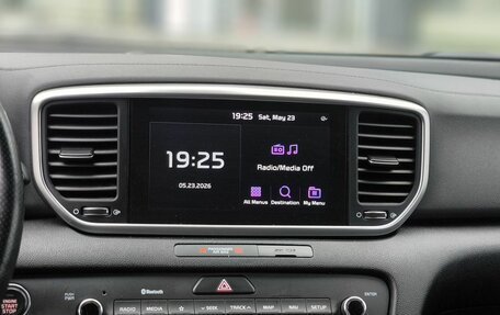 KIA Sportage IV рестайлинг, 2019 год, 2 300 000 рублей, 17 фотография