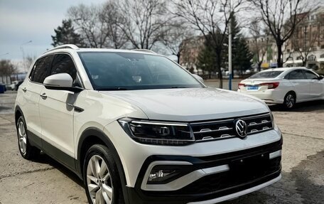 Volkswagen T-Cross I, 2021 год, 1 410 000 рублей, 1 фотография