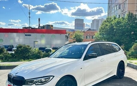 BMW 3 серия, 2019 год, 3 300 000 рублей, 1 фотография