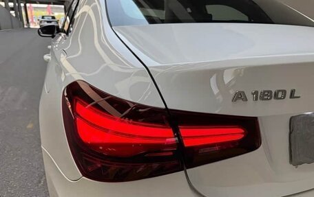 Mercedes-Benz A-Класс, 2023 год, 2 150 000 рублей, 23 фотография