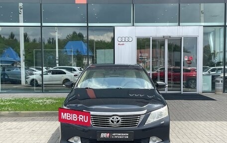 Toyota Camry, 2012 год, 1 550 000 рублей, 2 фотография
