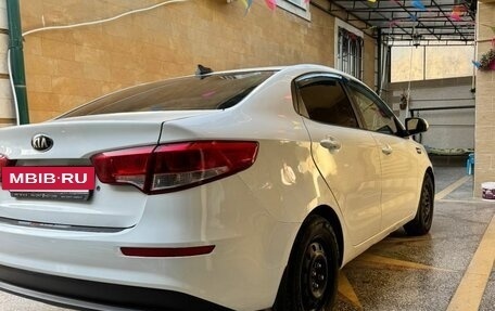 KIA Rio III рестайлинг, 2017 год, 720 000 рублей, 4 фотография