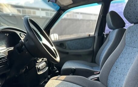 Chevrolet Niva I рестайлинг, 2005 год, 250 000 рублей, 6 фотография