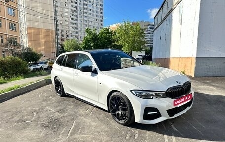 BMW 3 серия, 2019 год, 3 300 000 рублей, 2 фотография