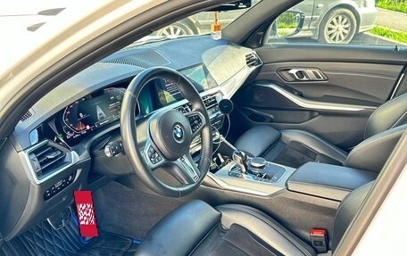 BMW 3 серия, 2019 год, 3 300 000 рублей, 11 фотография