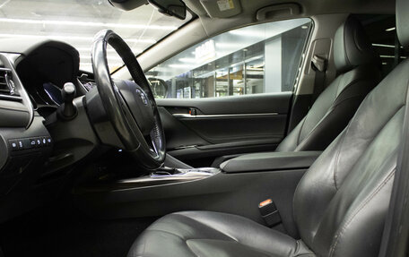 Toyota Camry, 2018 год, 2 499 000 рублей, 10 фотография