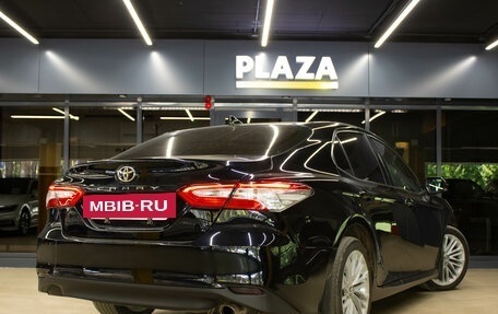 Toyota Camry, 2018 год, 2 499 000 рублей, 6 фотография