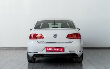 Volkswagen Passat B7, 2013 год, 1 289 000 рублей, 4 фотография
