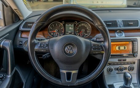 Volkswagen Passat B7, 2013 год, 1 289 000 рублей, 12 фотография