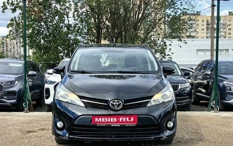 Toyota Verso I, 2013 год, 1 379 000 рублей, 2 фотография