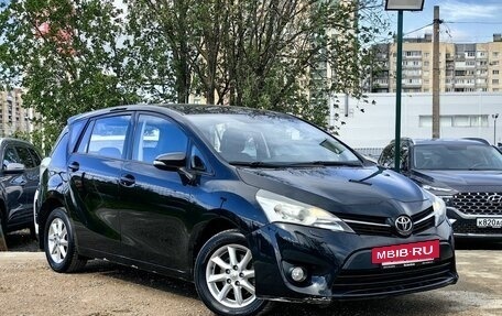Toyota Verso I, 2013 год, 1 379 000 рублей, 3 фотография