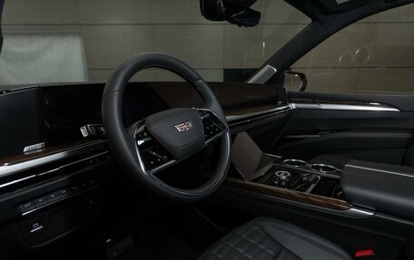 Cadillac Escalade V, 2025 год, 21 000 000 рублей, 15 фотография