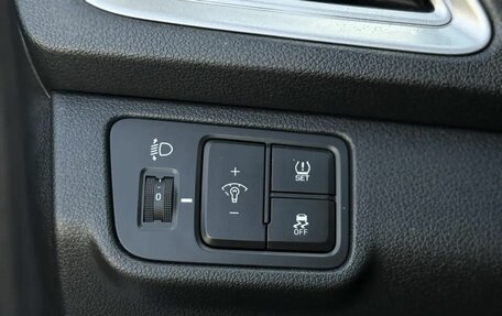 Hyundai Solaris II рестайлинг, 2019 год, 1 450 000 рублей, 17 фотография