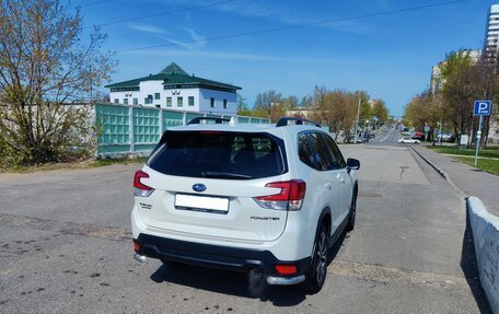 Subaru Forester, 2019 год, 2 950 000 рублей, 3 фотография