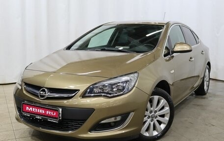 Opel Astra J, 2012 год, 819 000 рублей, 1 фотография