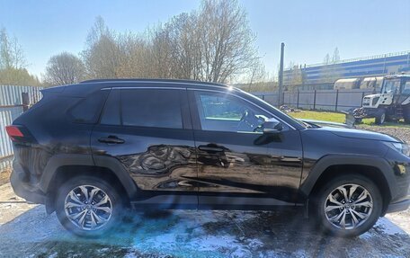 Toyota RAV4, 2024 год, 3 750 000 рублей, 4 фотография