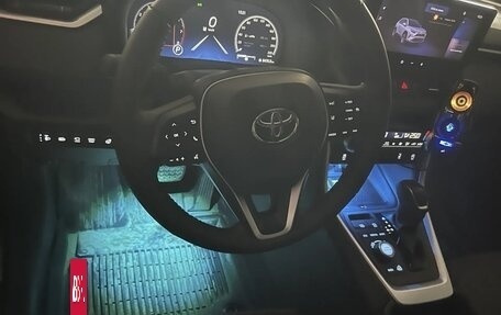 Toyota RAV4, 2024 год, 3 750 000 рублей, 33 фотография