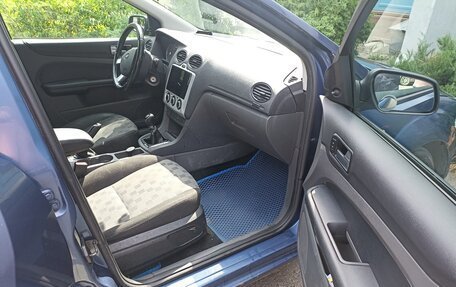 Ford Focus II рестайлинг, 2006 год, 250 000 рублей, 12 фотография