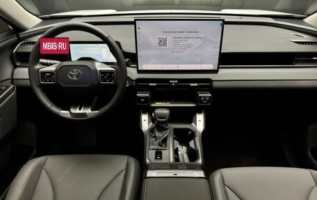 Toyota RAV4, 2026 год, 4 300 000 рублей, 13 фотография