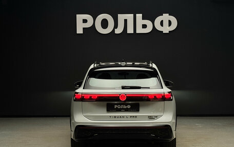 Volkswagen Tiguan, 2026 год, 4 890 000 рублей, 4 фотография