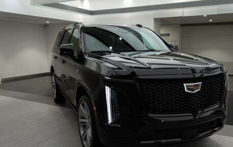 Cadillac Escalade V, 2025 год, 21 000 000 рублей, 2 фотография