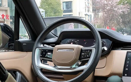 Land Rover Range Rover IV рестайлинг, 2025 год, 14 950 000 рублей, 10 фотография