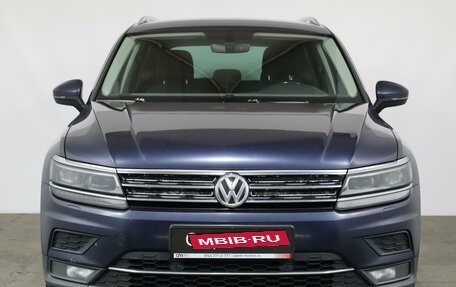 Volkswagen Tiguan II, 2017 год, 2 249 000 рублей, 2 фотография