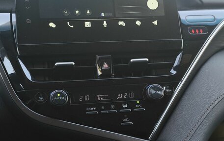 Toyota Camry, 2023 год, 3 750 000 рублей, 18 фотография