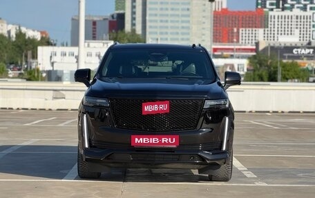 Cadillac Escalade V, 2023 год, 14 500 000 рублей, 2 фотография