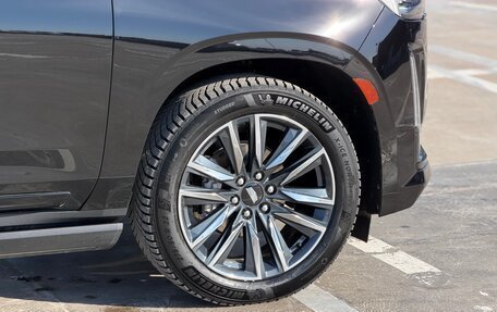 Cadillac Escalade V, 2023 год, 14 500 000 рублей, 11 фотография