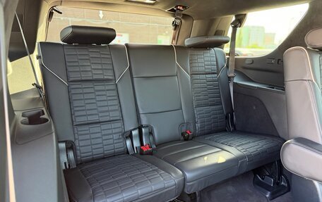 Cadillac Escalade V, 2023 год, 14 500 000 рублей, 18 фотография