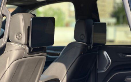 Cadillac Escalade V, 2023 год, 14 500 000 рублей, 23 фотография