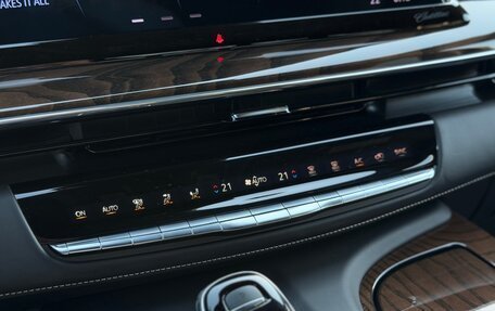 Cadillac Escalade V, 2023 год, 14 500 000 рублей, 29 фотография