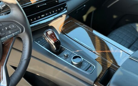 Cadillac Escalade V, 2023 год, 14 500 000 рублей, 28 фотография