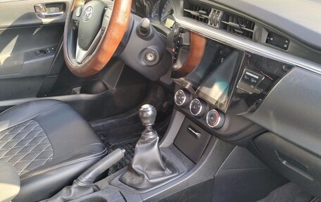 Toyota Corolla, 2013 год, 1 050 000 рублей, 3 фотография