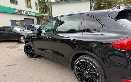 Porsche Cayenne III, 2011 год, 2 100 000 рублей, 2 фотография