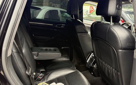 Porsche Cayenne III, 2011 год, 2 100 000 рублей, 5 фотография