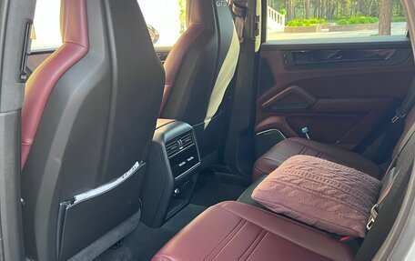 Porsche Cayenne III, 2024 год, 23 990 000 рублей, 20 фотография